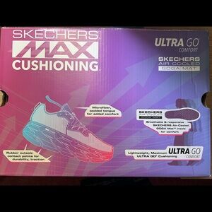 Skechers Max Cushioning size 5